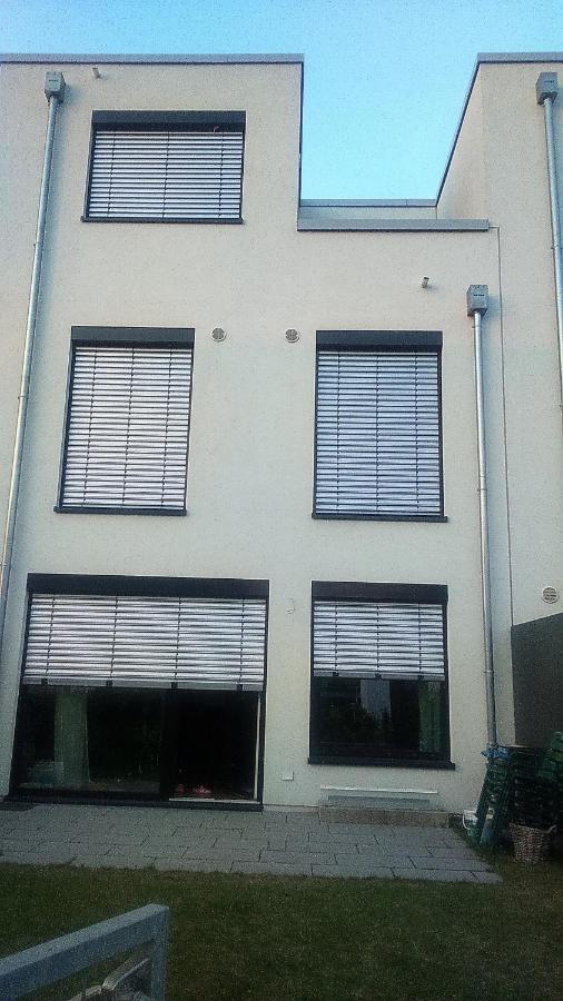 Privatzimmer Mit Balkon-Richtung Messe Hannover Ngoại thất bức ảnh